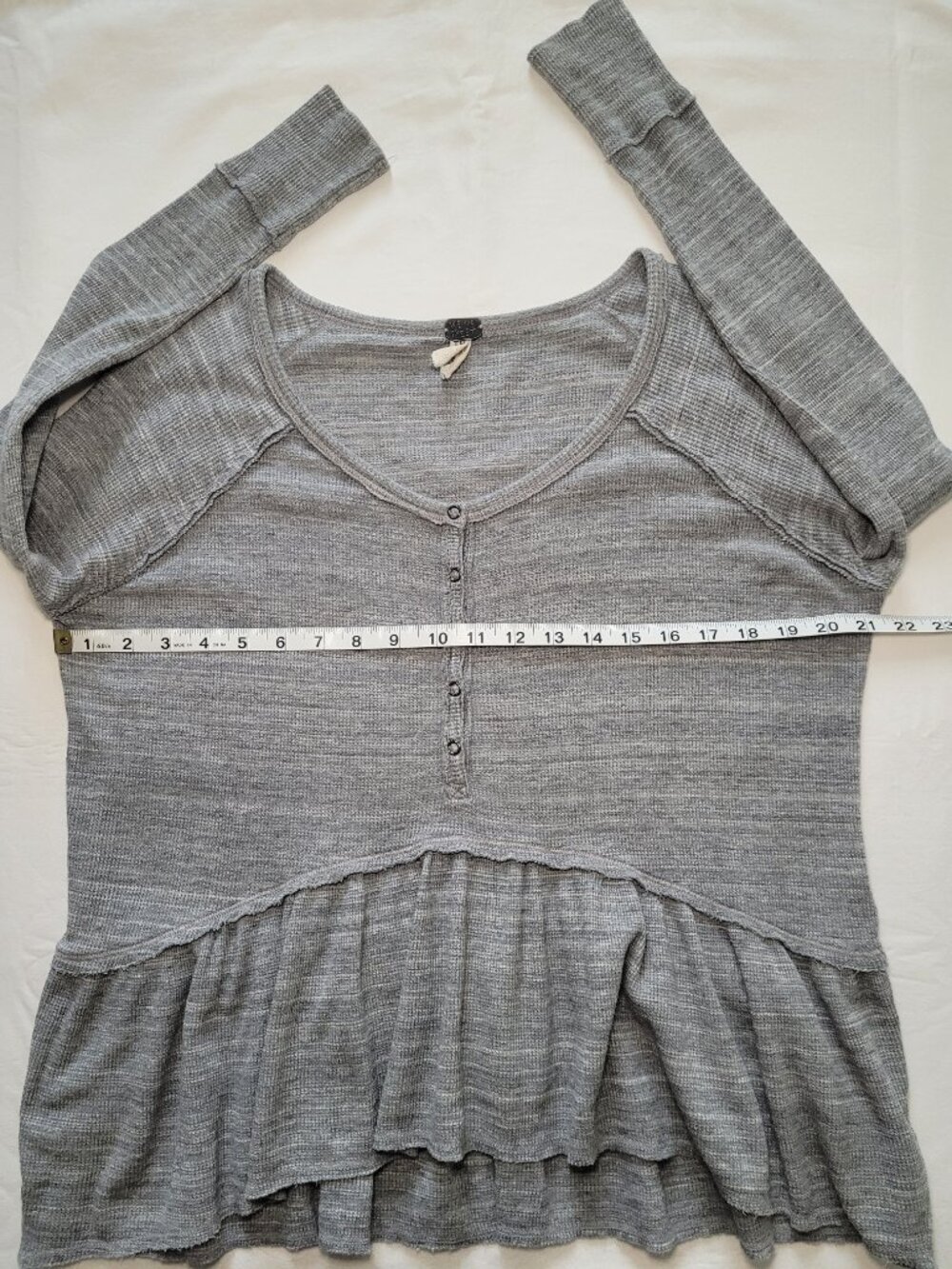 FP We The Free Coastline Waffle Knit Peplum Henley Top Thermal Gray XS Boho - Picture 5 of 9